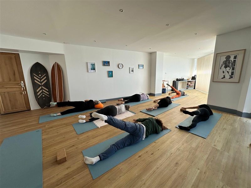 Cours de Pilates Sol au Nomade Studio, Carnac